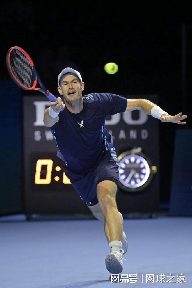 包含戴维斯杯鏖战年终总决赛，穆雷关键制胜的词条