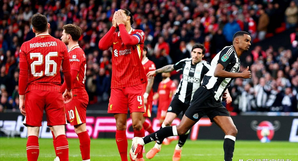 利物浦横扫哥伦比亚，阿尔瓦雷斯带队取胜